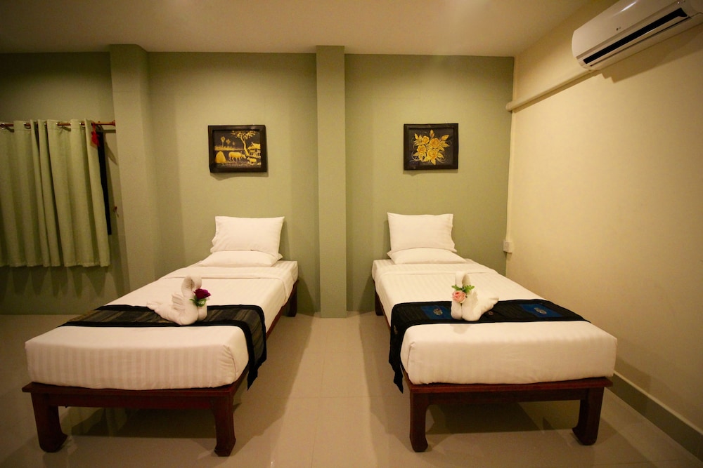 Srisiam Resort 58/74