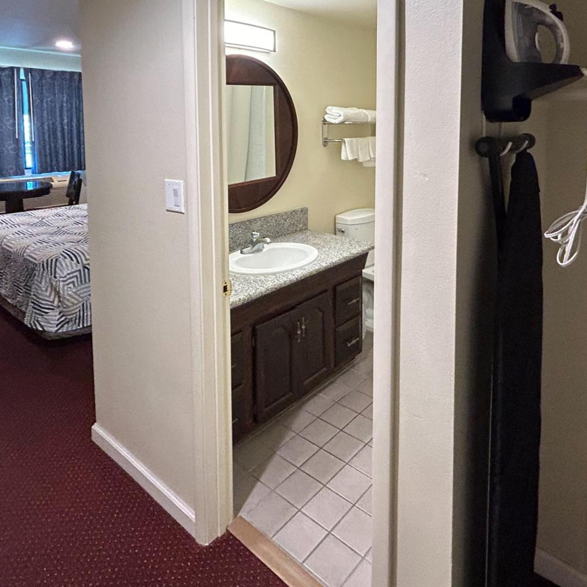 Studio6 Suites Santa Ana, CA 35/35