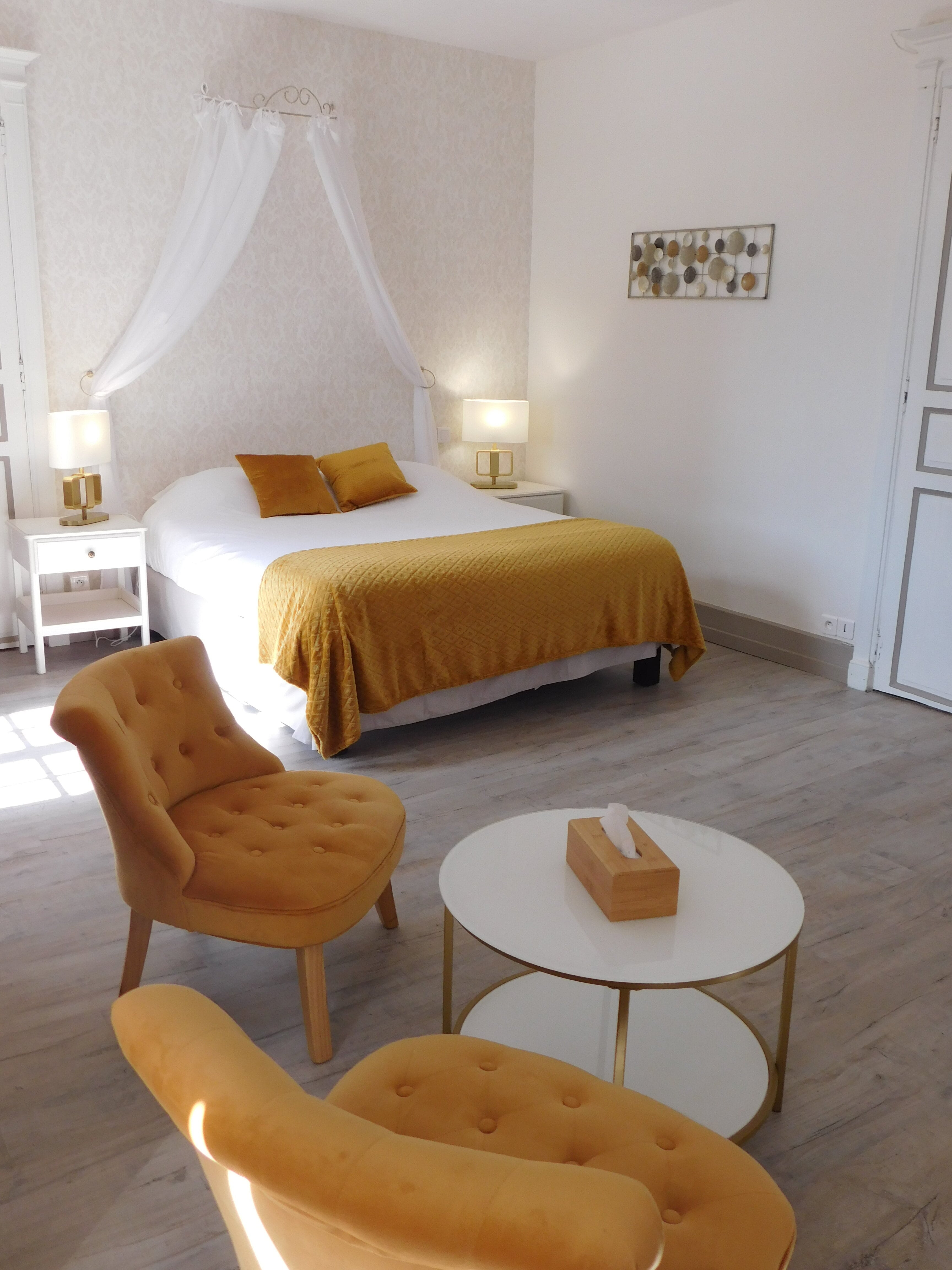 HOTEL LE PRINCE NOIR 24/57