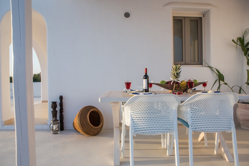 Naxian Lounge Villas 26/50