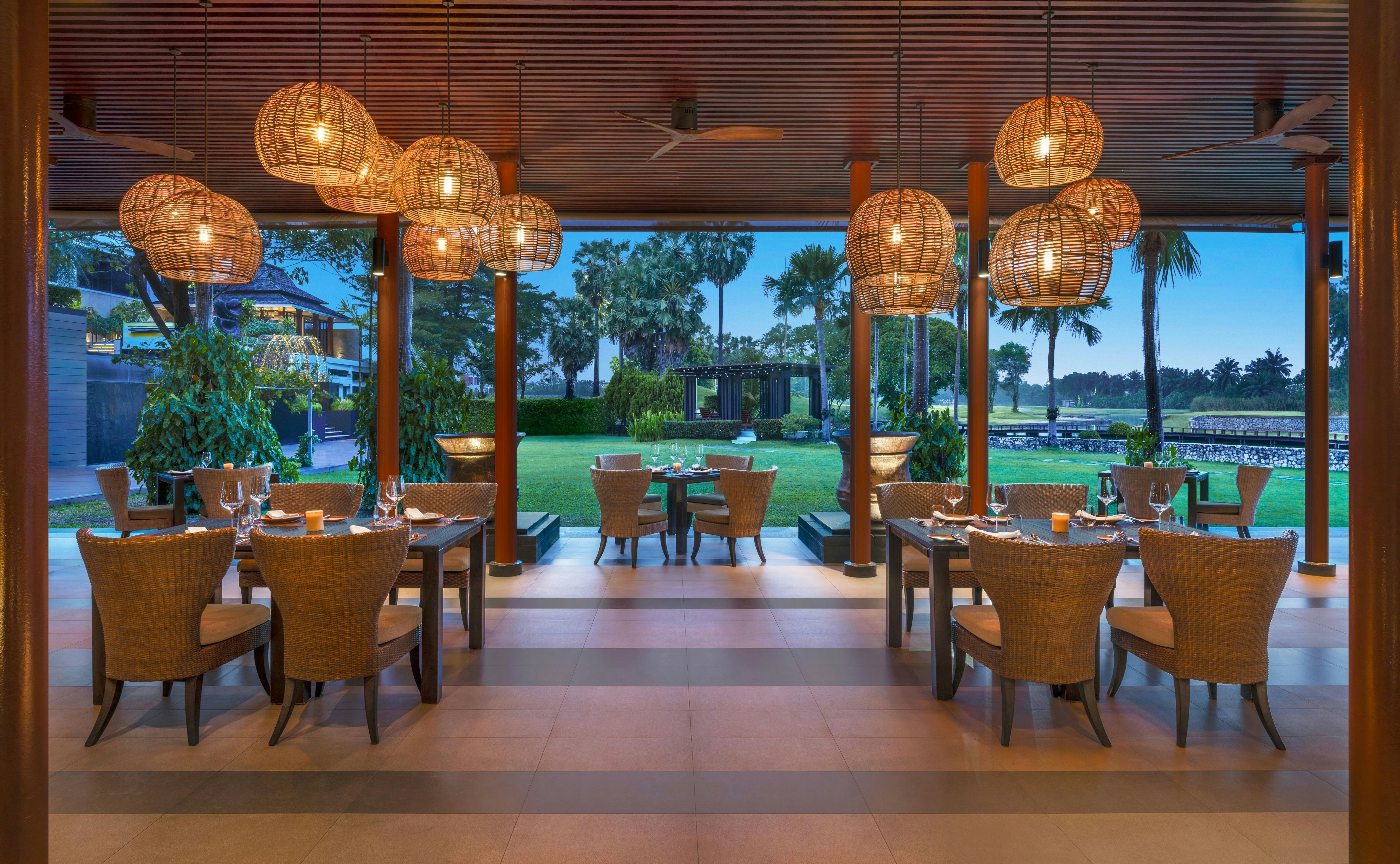 Hilton Bangkok Suvarnabhumi Golf Resort & Spa 88/114