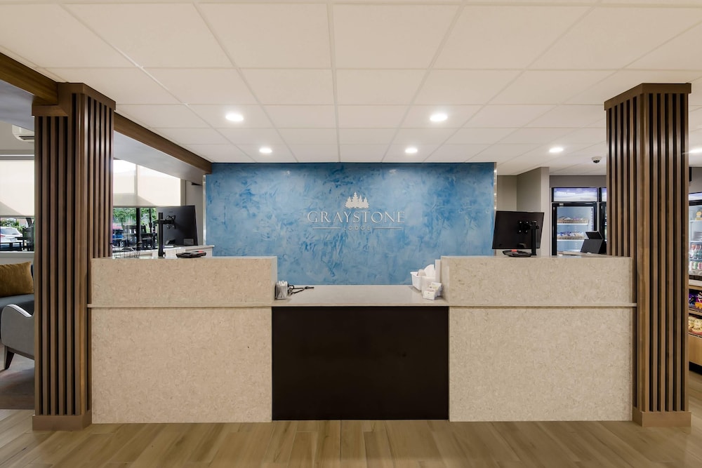 Graystone Lodge, an Ascend Collection Hotel 6/50