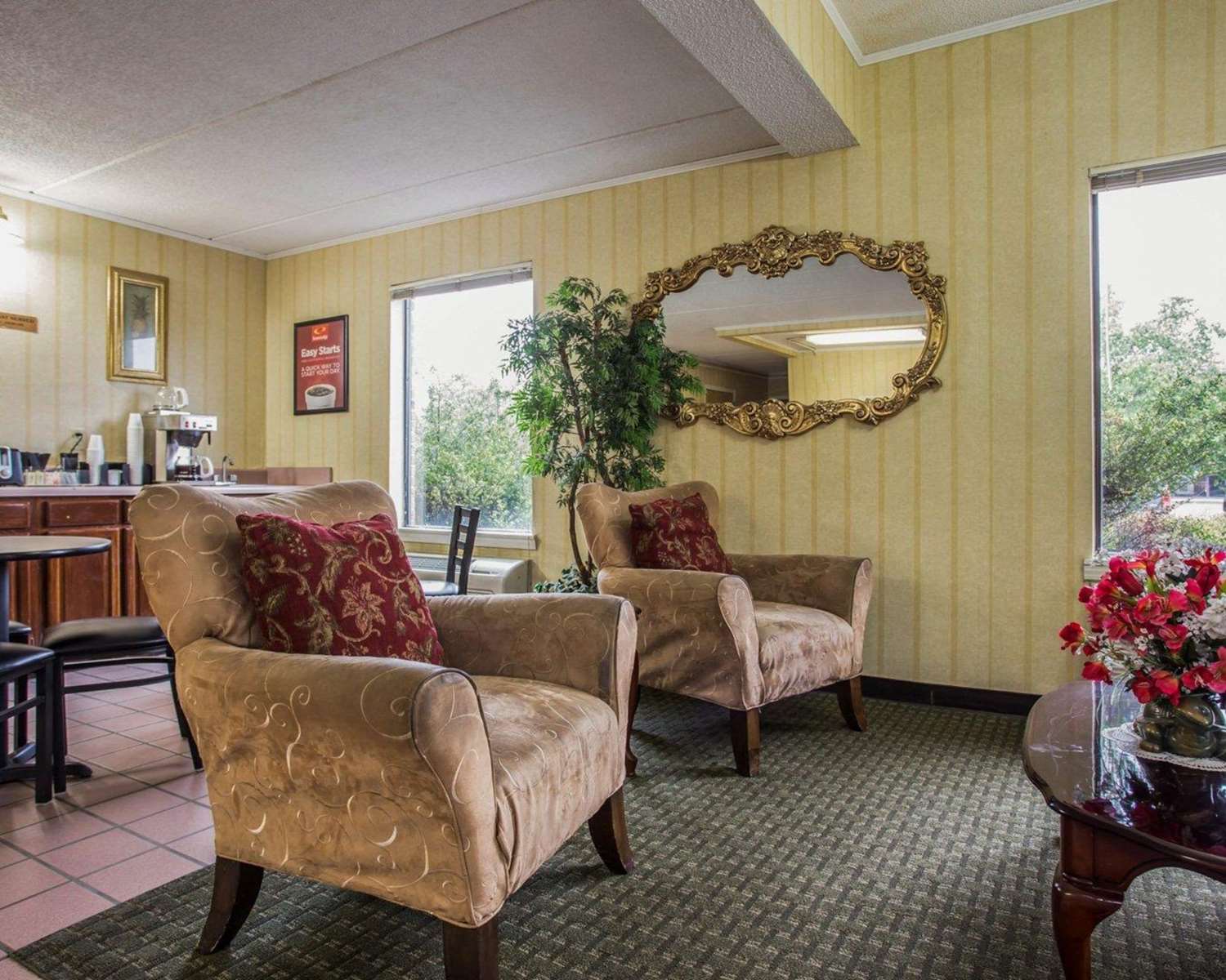 Econo Lodge Inn & Suites Lugoff - Sc 26/32