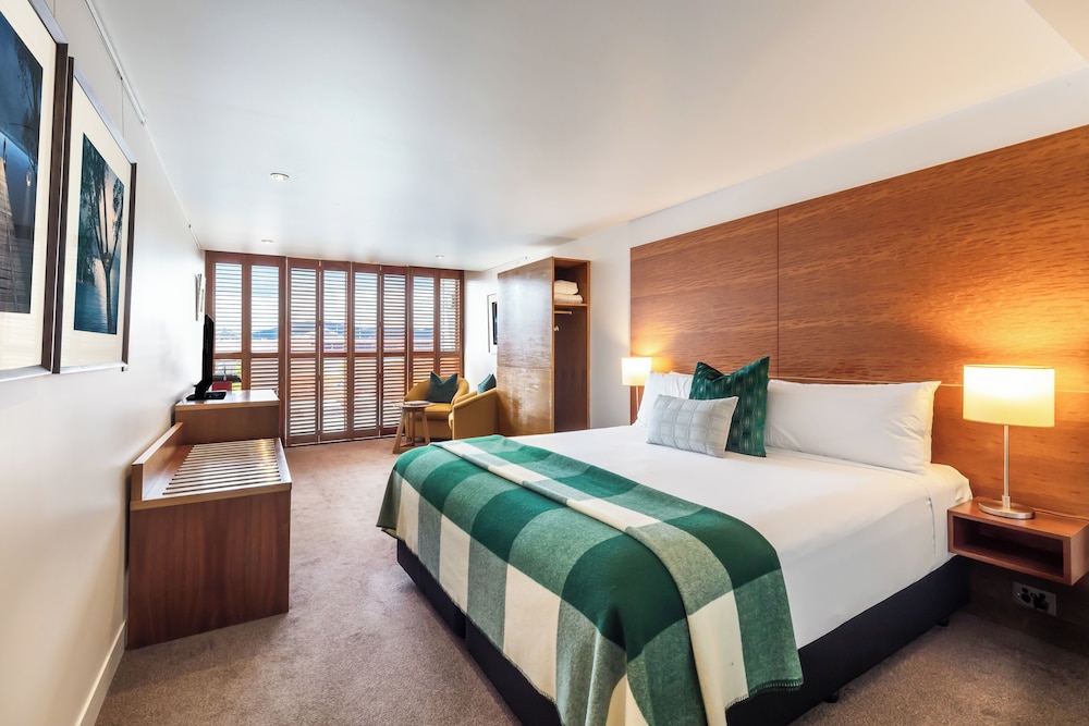 SPA, DELUXE, KING BED