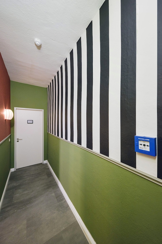 Old Town Hostel Berlin 9/50