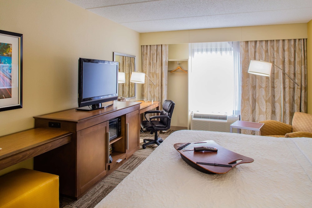 Hampton Inn Atlanta-Northlake 15/43