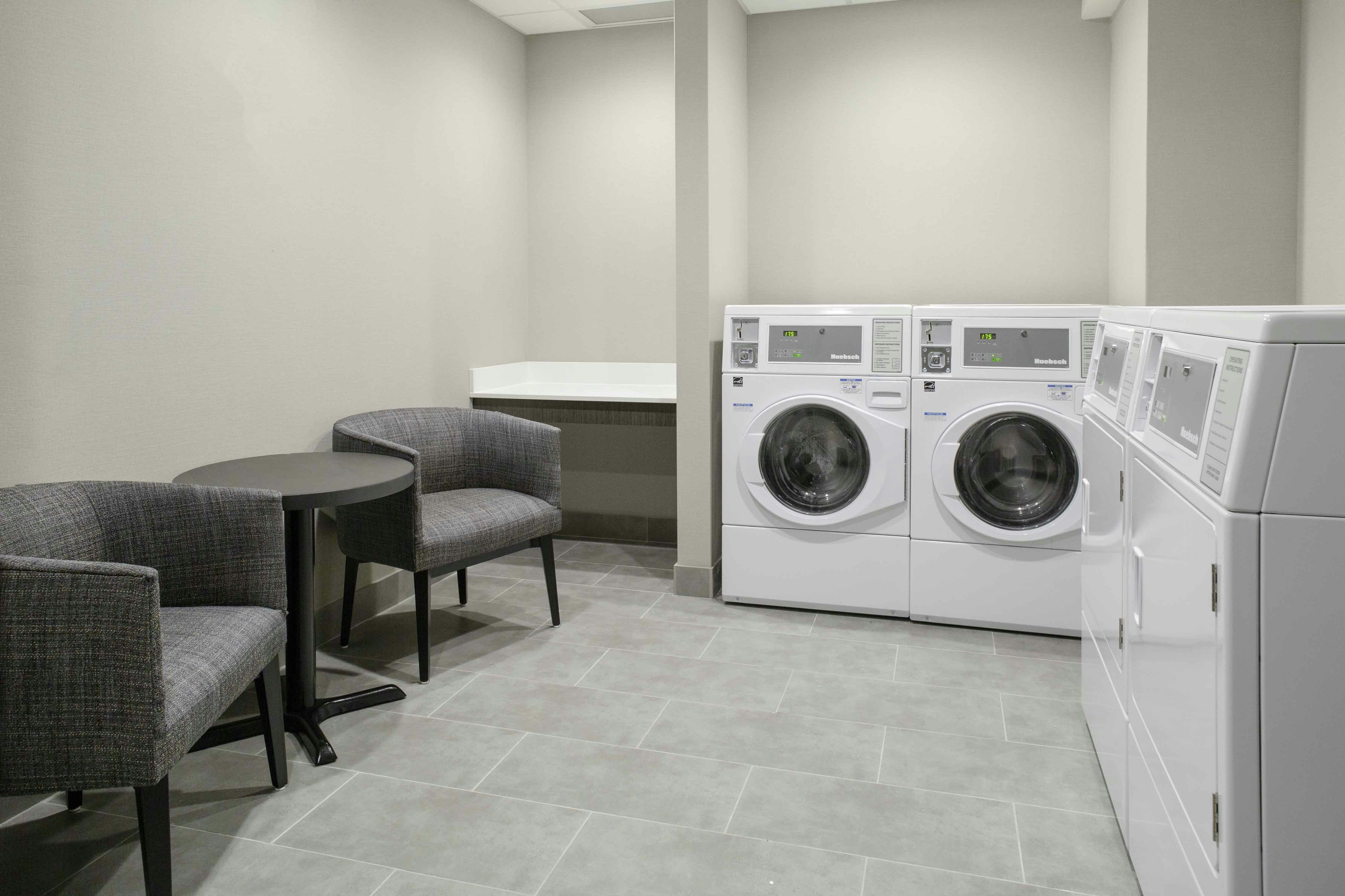 Homewood Suites By Hilton Lansing Eastwood 19/40