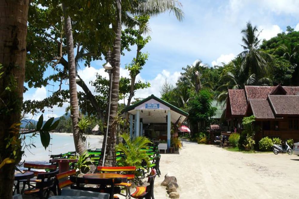MAM KAI BAE BEACH RESORT 43/48