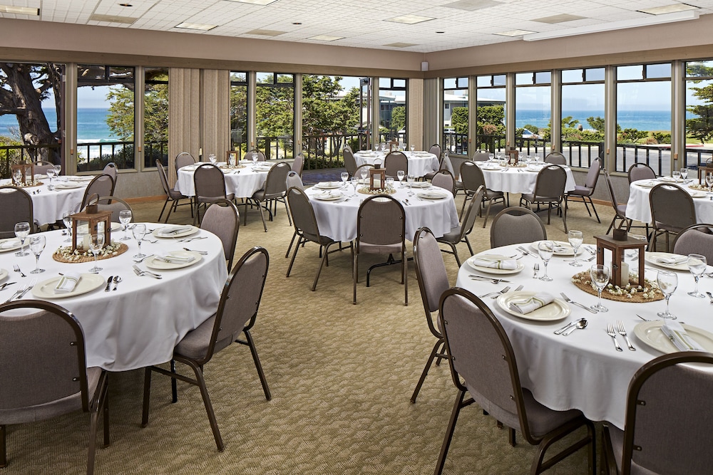 Cavalier Oceanfront Resort 43/67