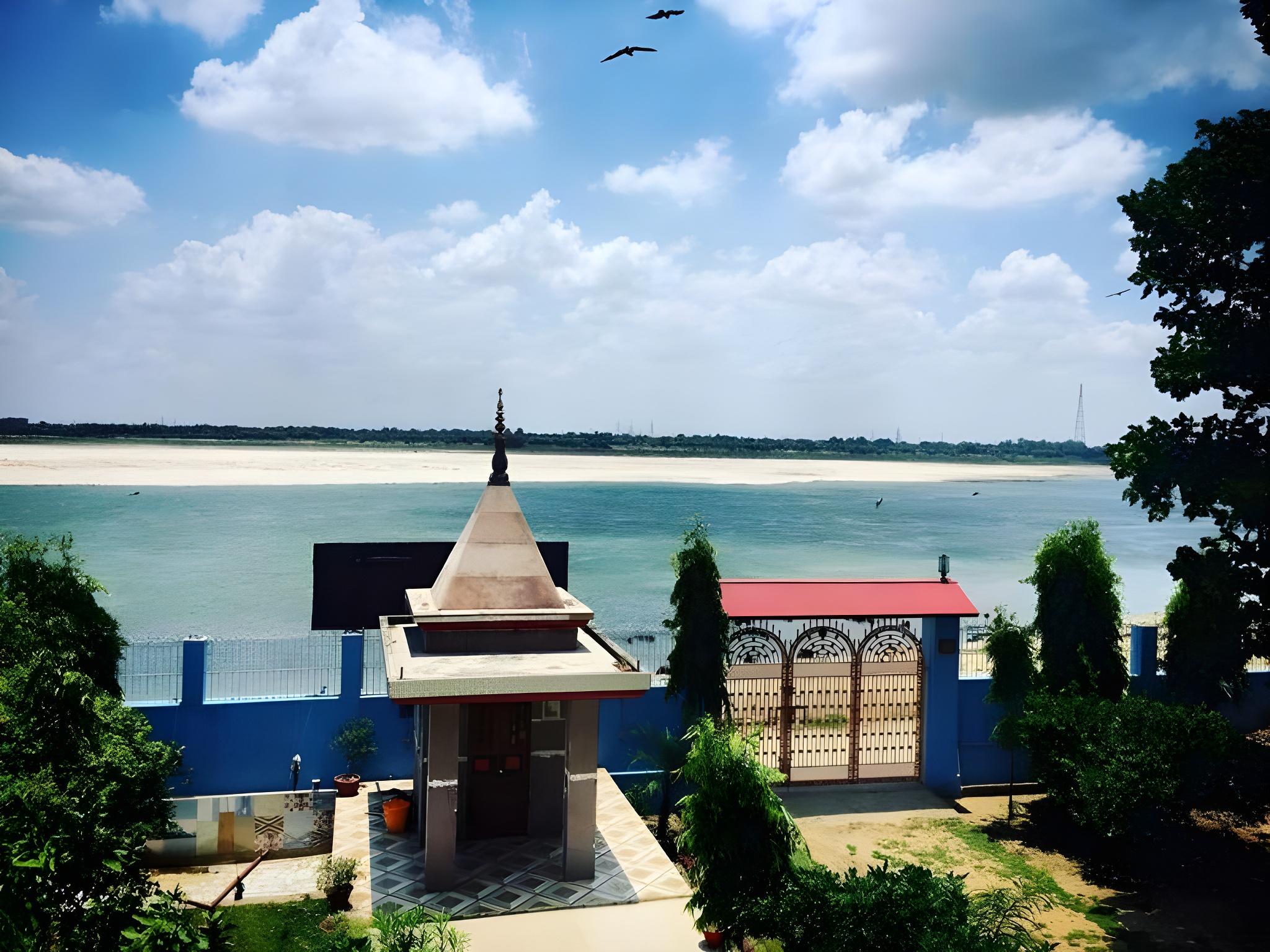 Shri Yoga Mandir Guest House 41/46