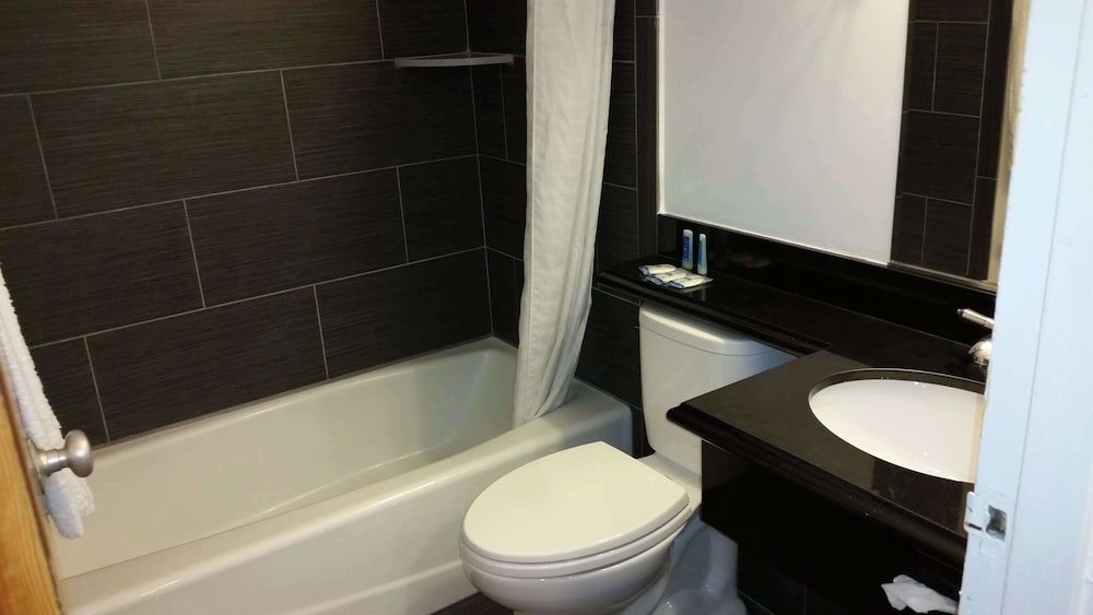 غرفة قياسية بسريرين كوين، Rodeway Inn San Francisco City Center 4/10