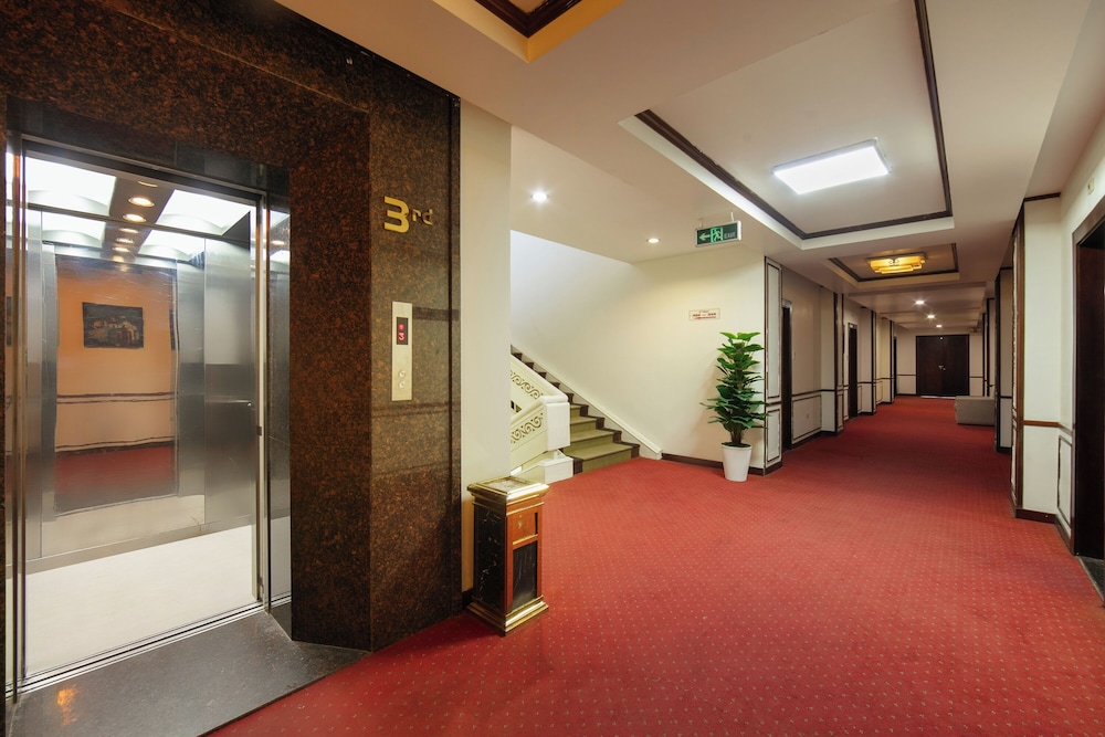 SAO MAI HOTEL 25/50