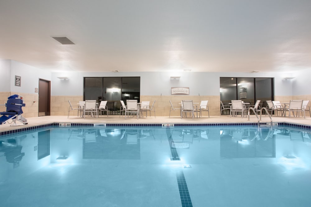 STAYBRIDGE SUITES DENVER SOUTH - HIGHLANDS RANCH 9/47