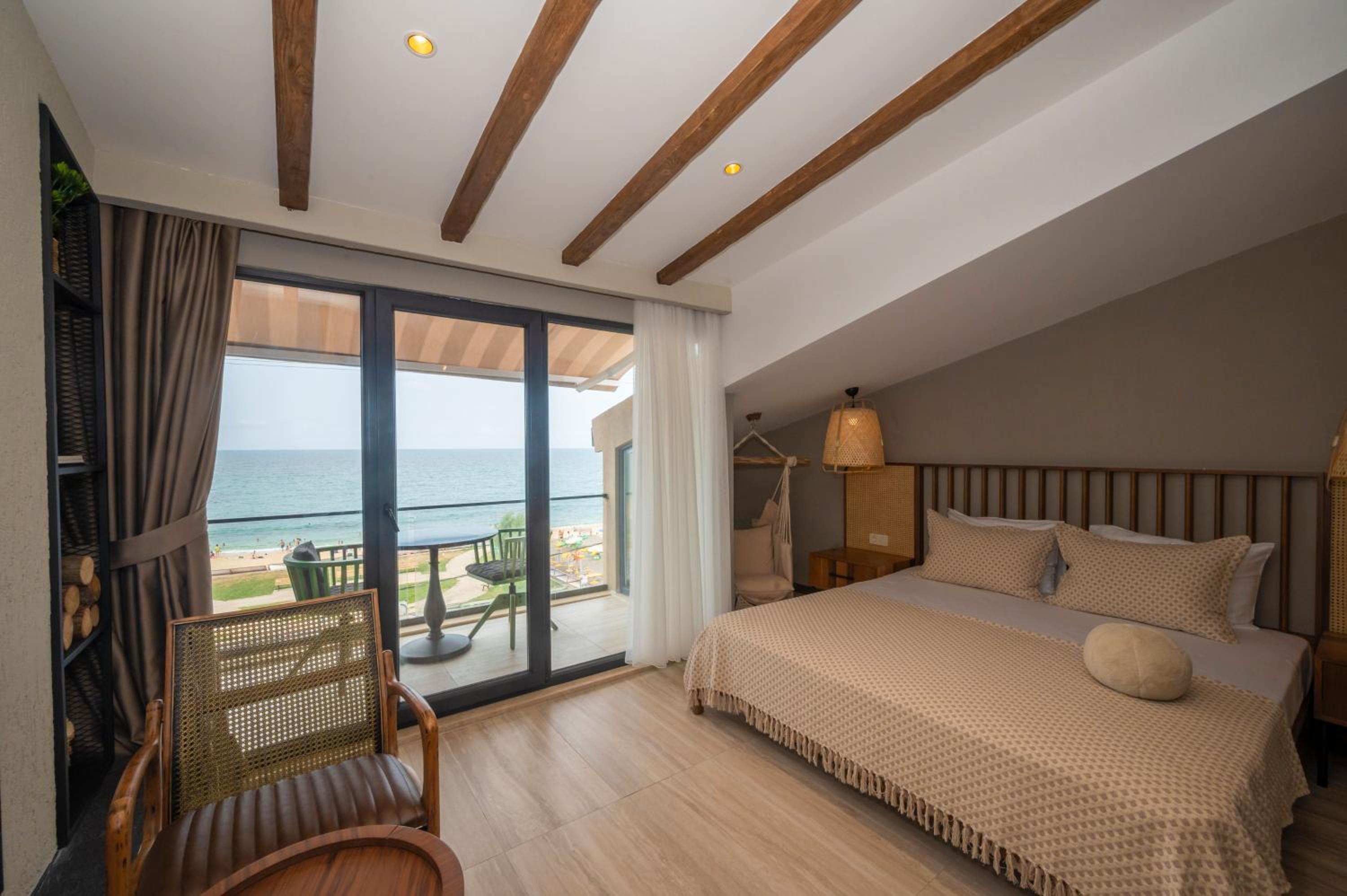 Superior, Suite, Sea View