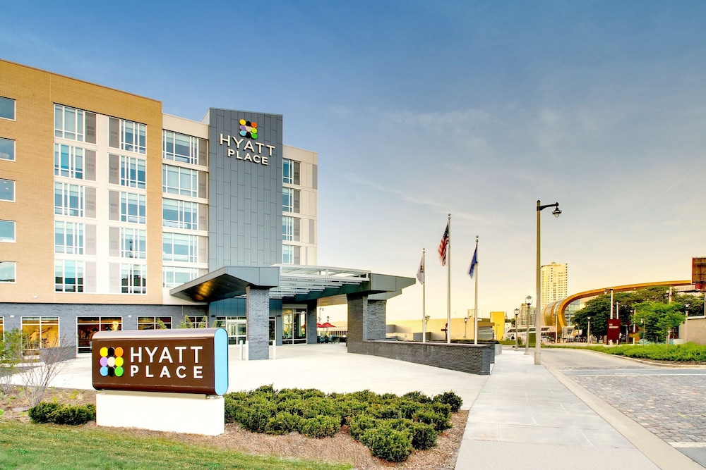 Hyatt Place Milwaukee Downtown in MILWAUKEE - WI