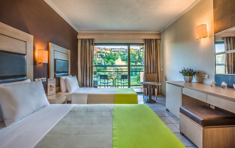 DOUBLE ROOM LAND VIEW