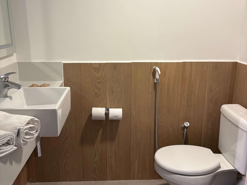 Ibis Joao Pessoa 52/55