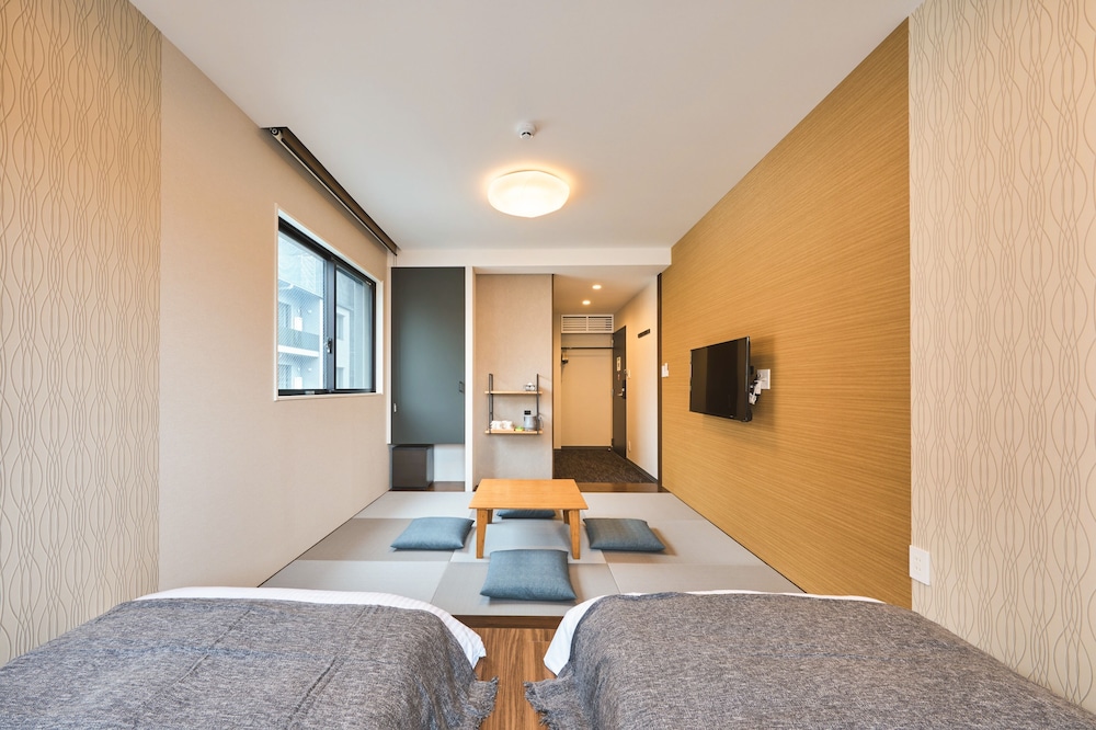 M's Hotel Gojo Naginatagiri 27/35