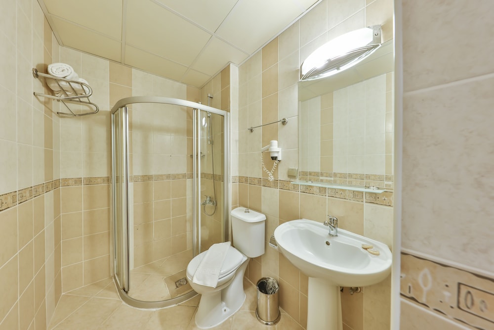 Bilgin Hotel 45/49