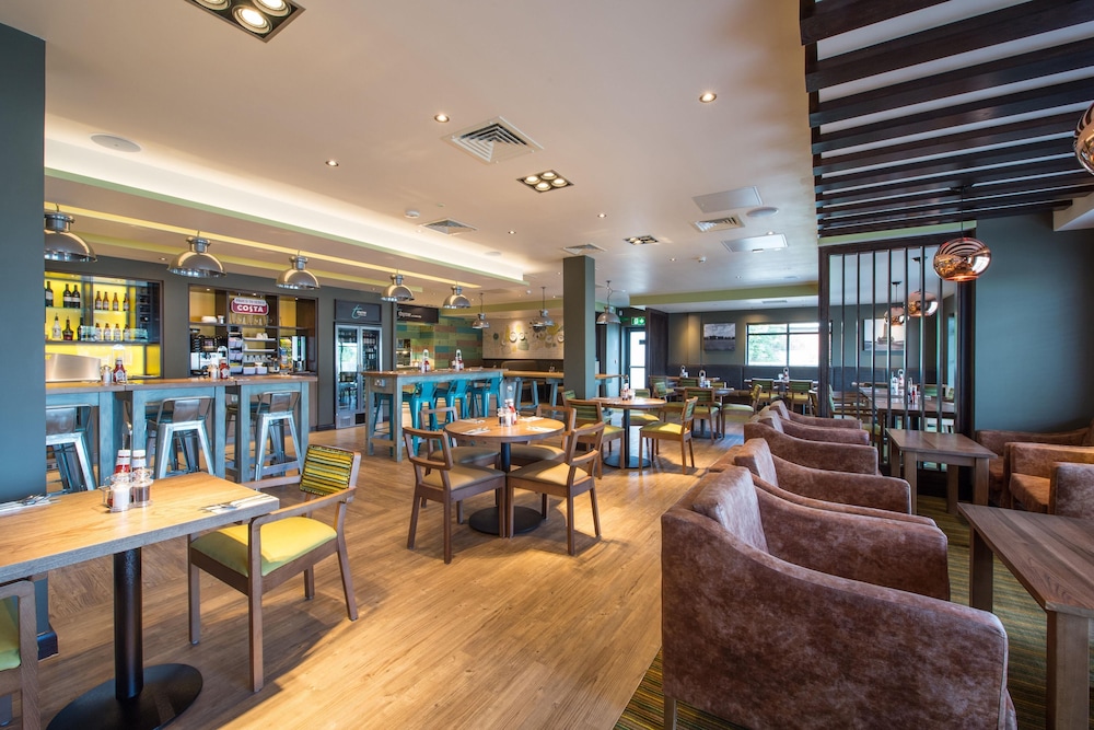 Premier Inn Chatham/Gillingham (Victory Pier) Hotel 39/52