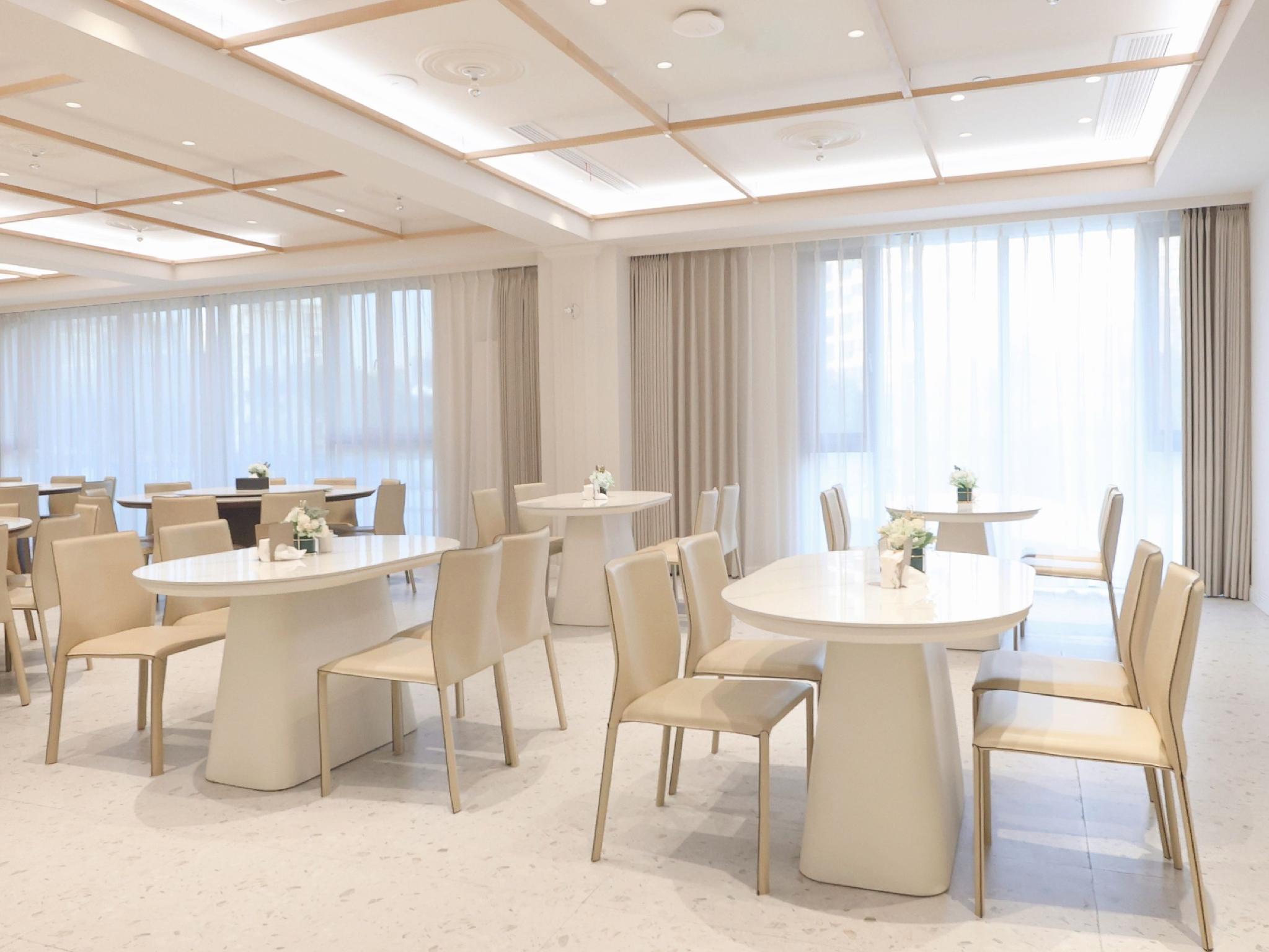 Magnotel Hotel 29/38