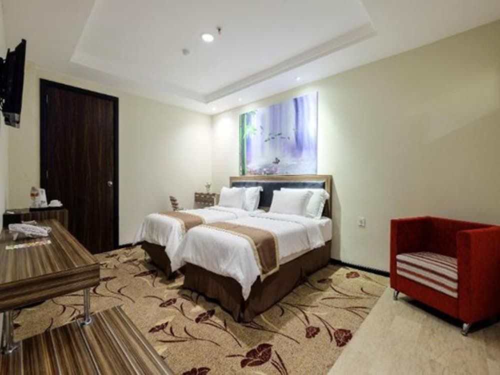 TRAVELLERS HOTEL PHINISI 14/50