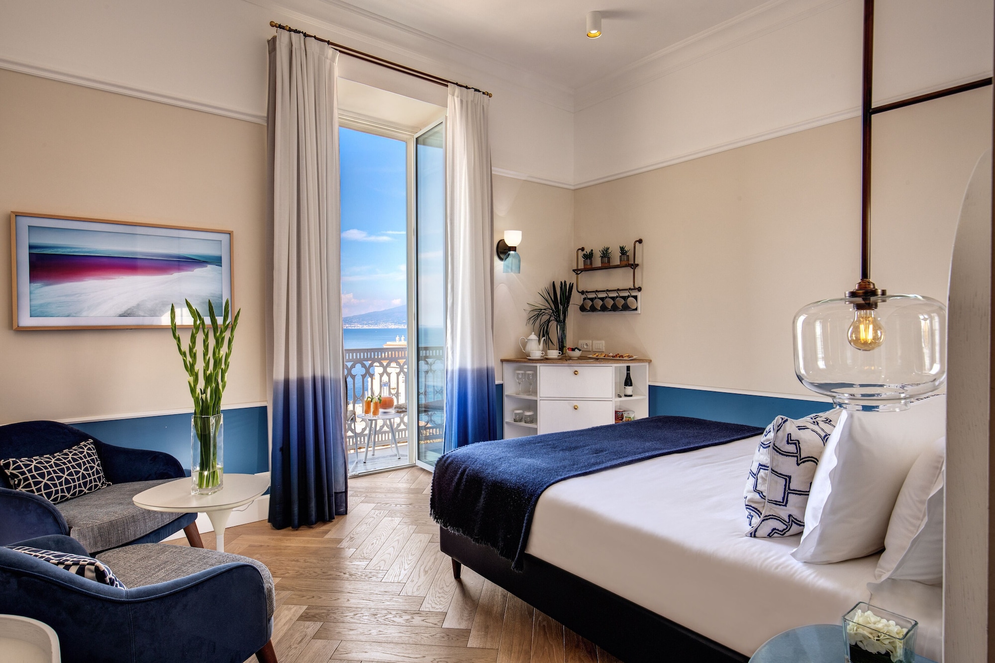 DELUXE, DOUBLE BED, SEA VIEW, BALCONY