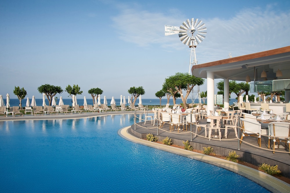 Pernera Beach Hotel 9/72