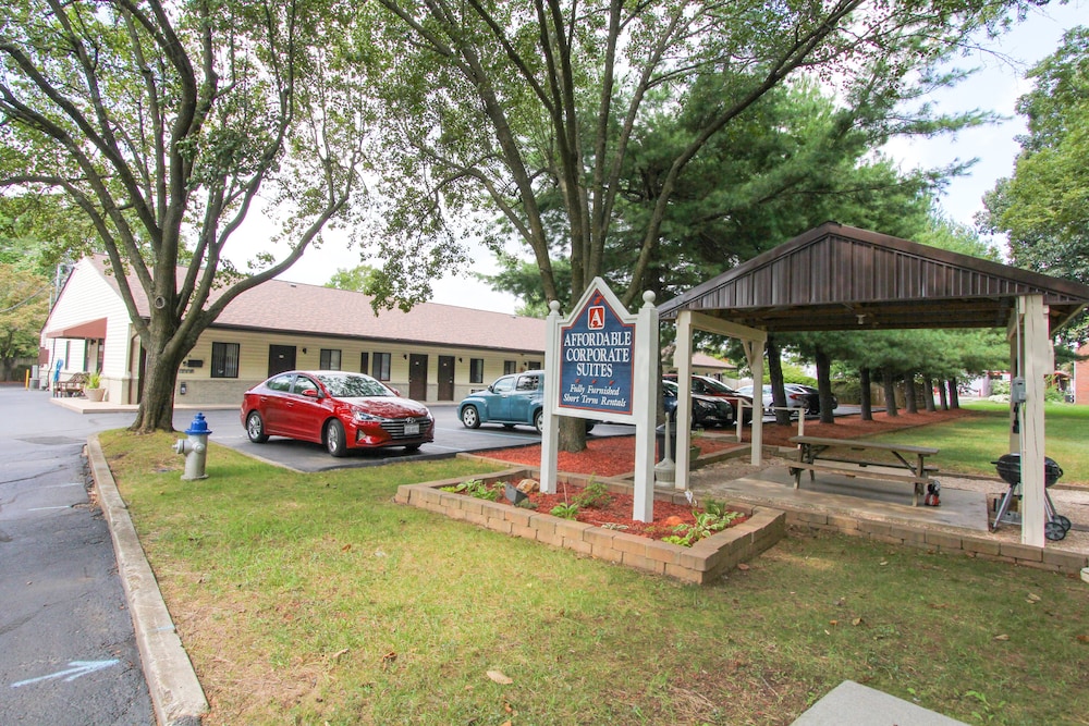 Affordable Corporate Suites Roanoke 43/50