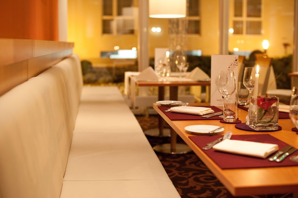 Mercure Hotel Schweinfurt Maininsel 54/75