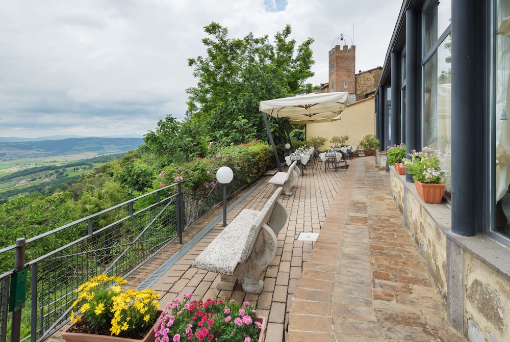 Hotel dei Capitani 8/65