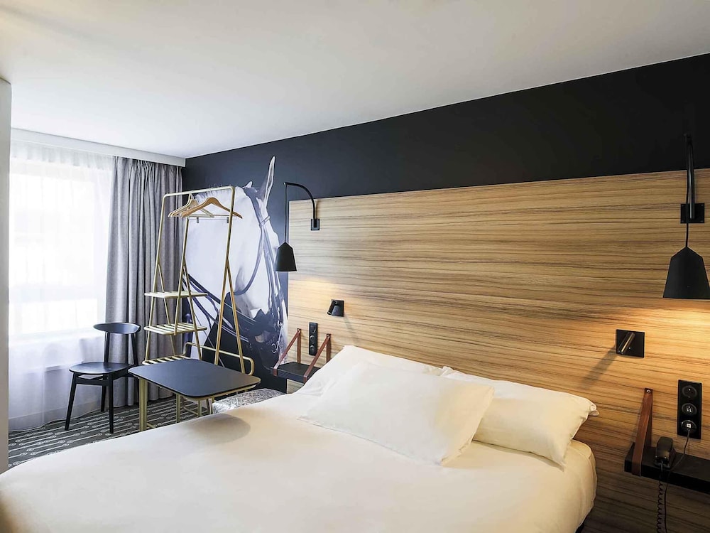 ibis Styles Laval Centre Gare 22/67