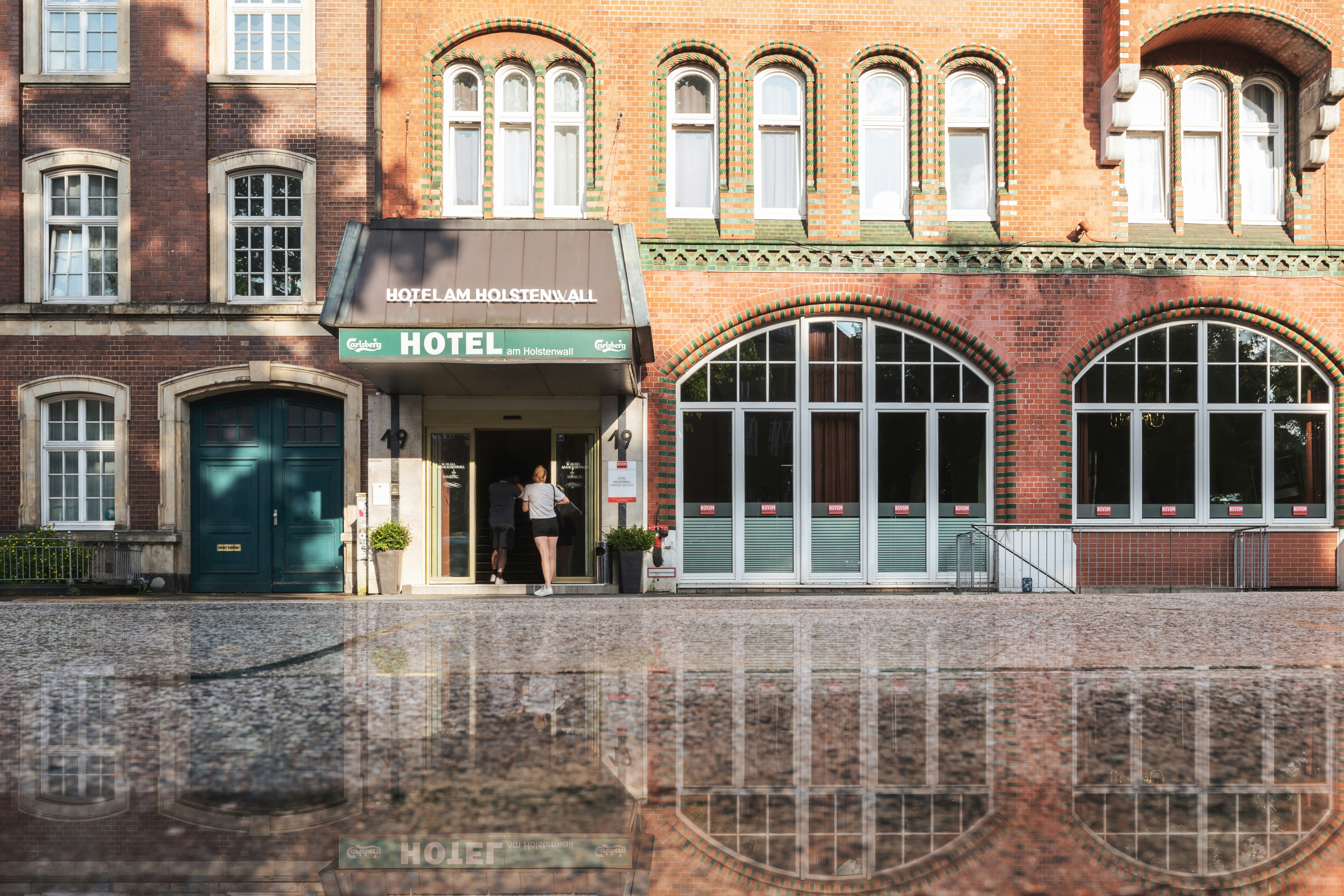 Hotel Holstenwall 3/45