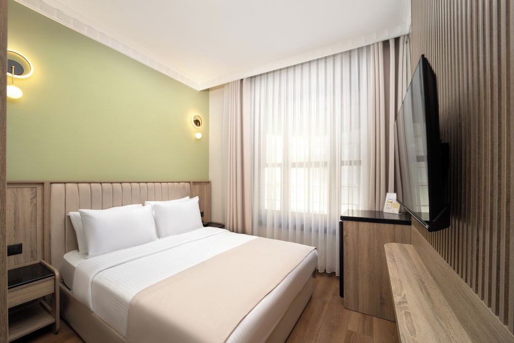 Atik Palace Osmanbey 26/64