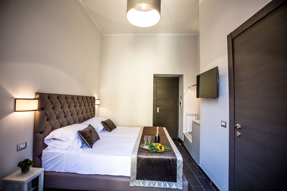 San Pietro Leisure And Luxury 13/52