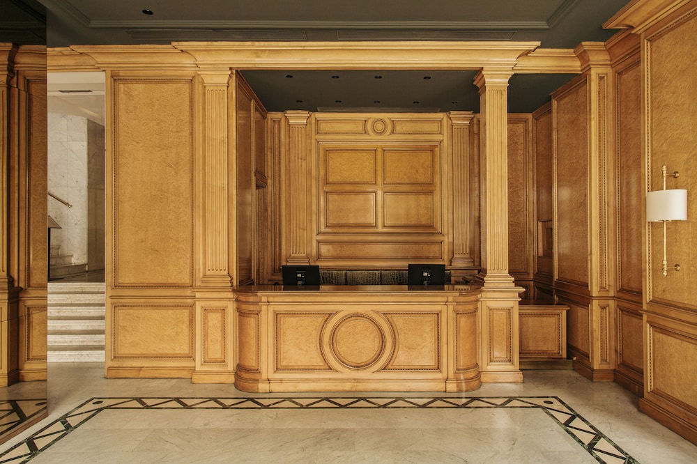 Hotel Villa Real 8/60