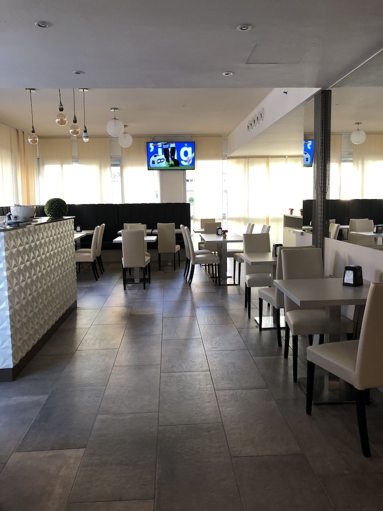 Hotel Stradivari 40/50