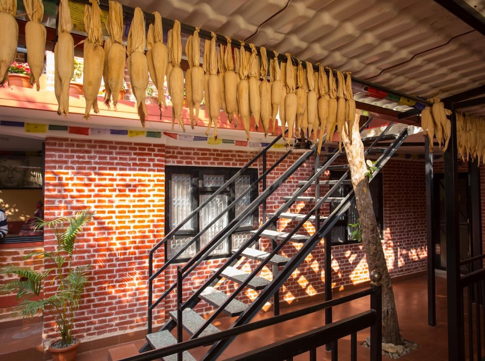 Gurung's Home 34/50