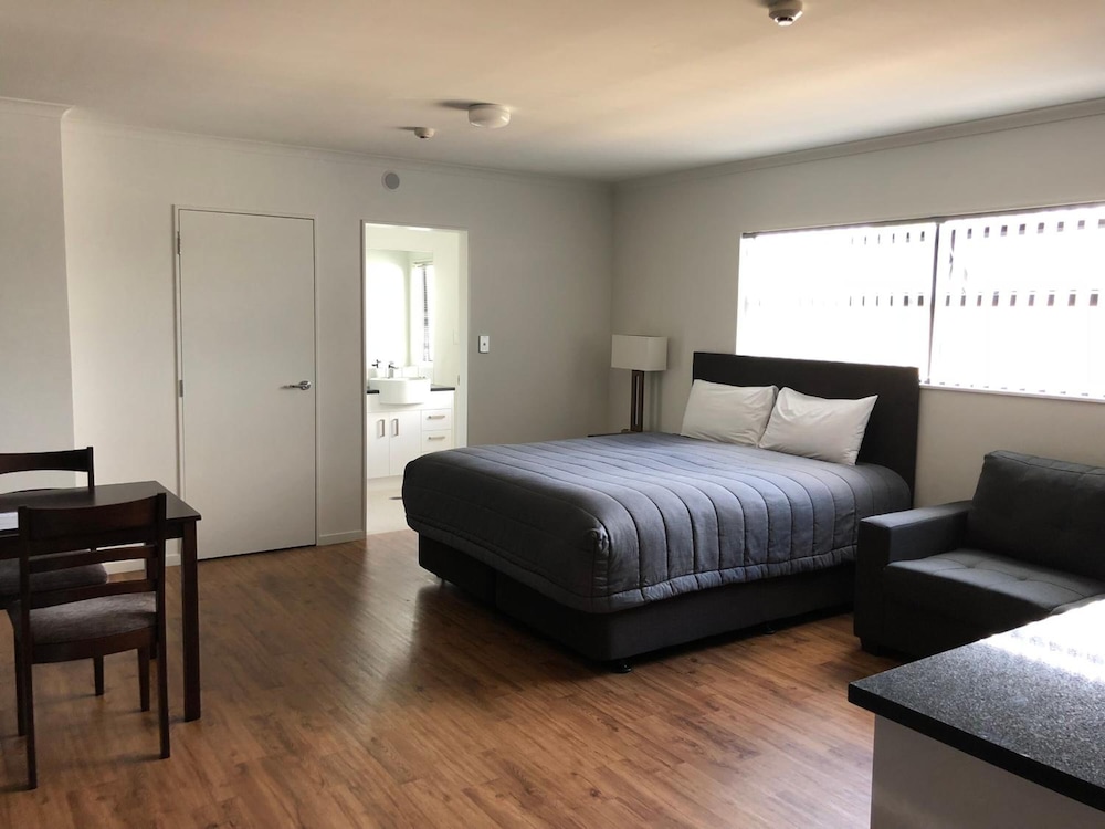 Uni Motel 20/45