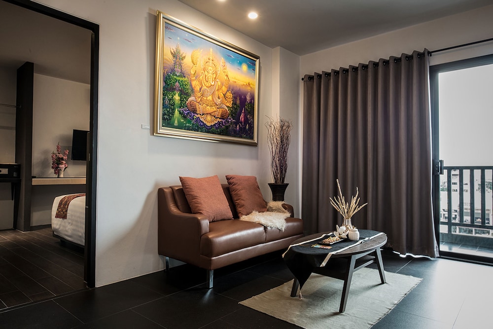 Mandy Nok Hotel 34/46