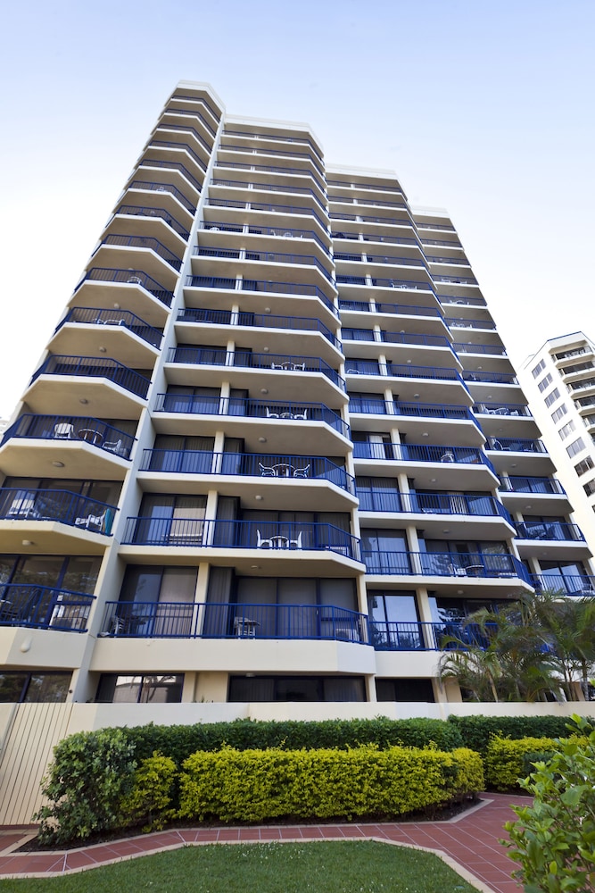 Surf Regency 2/72