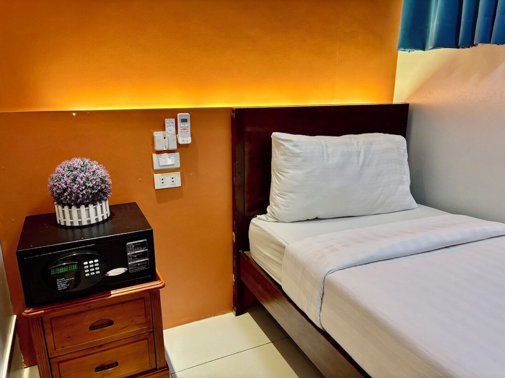 Pacific Park Hotel 27/62