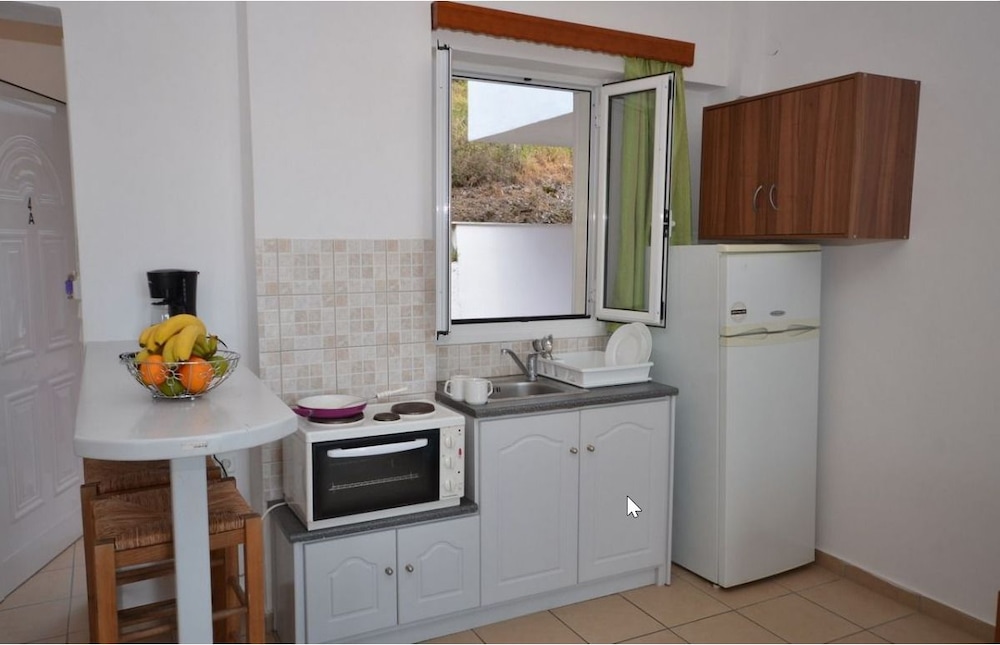 Paradiso Apartments 30/45