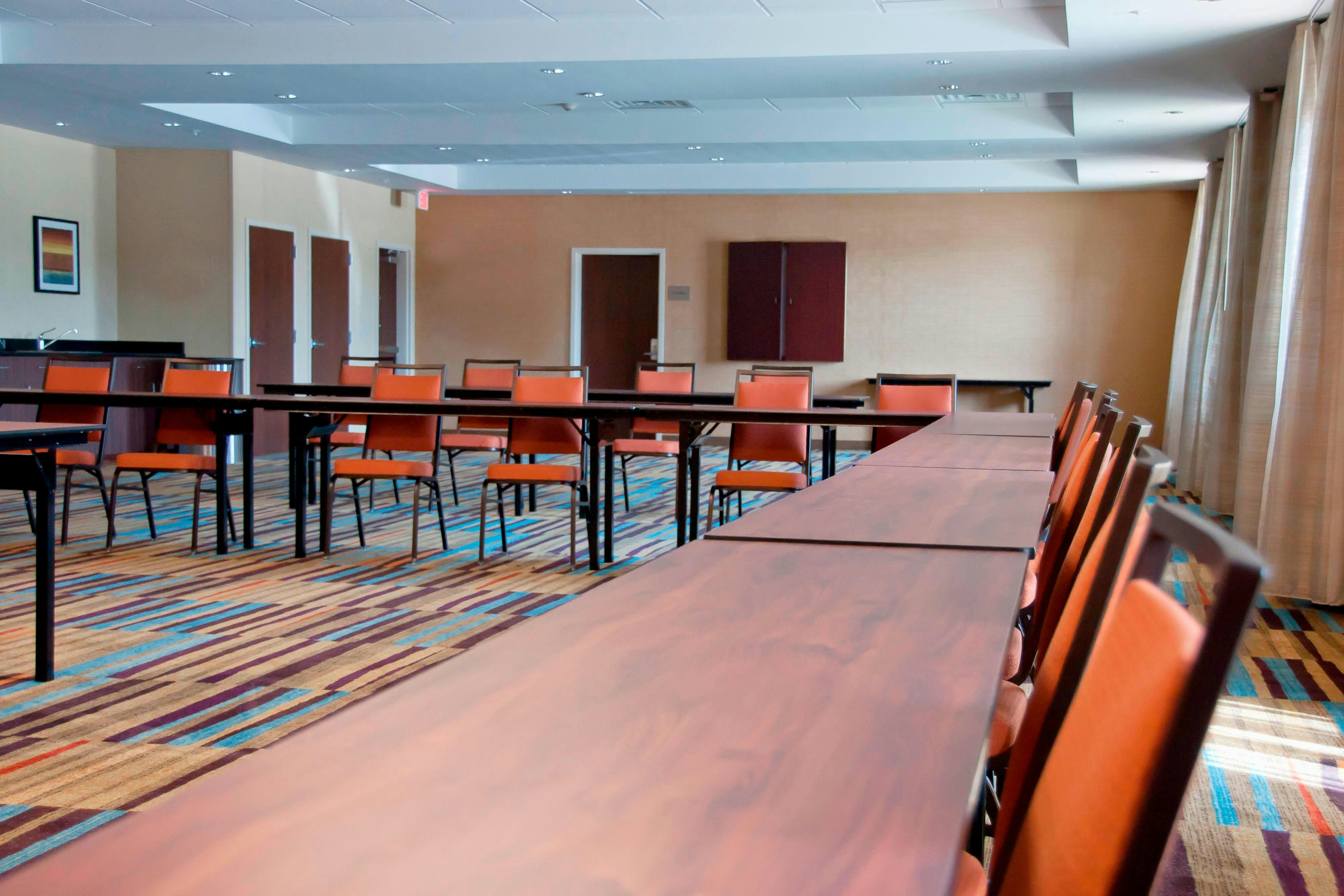 Fairfield Inn Suites Des Moines Urbandale 7/10