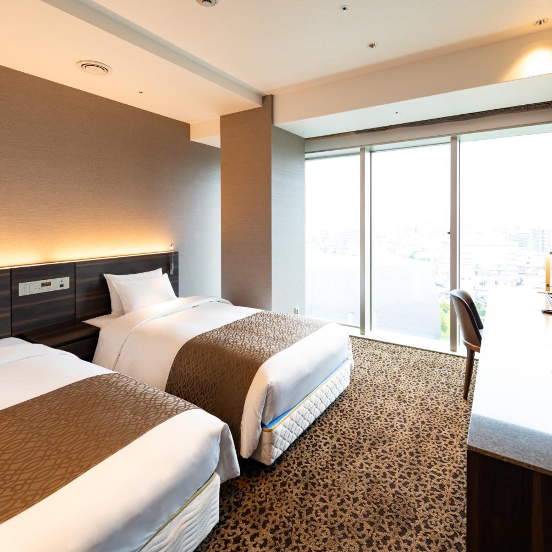 غرفة بسريرين منفصلين بإطلالة، Piazza Hotel Nara 6/10