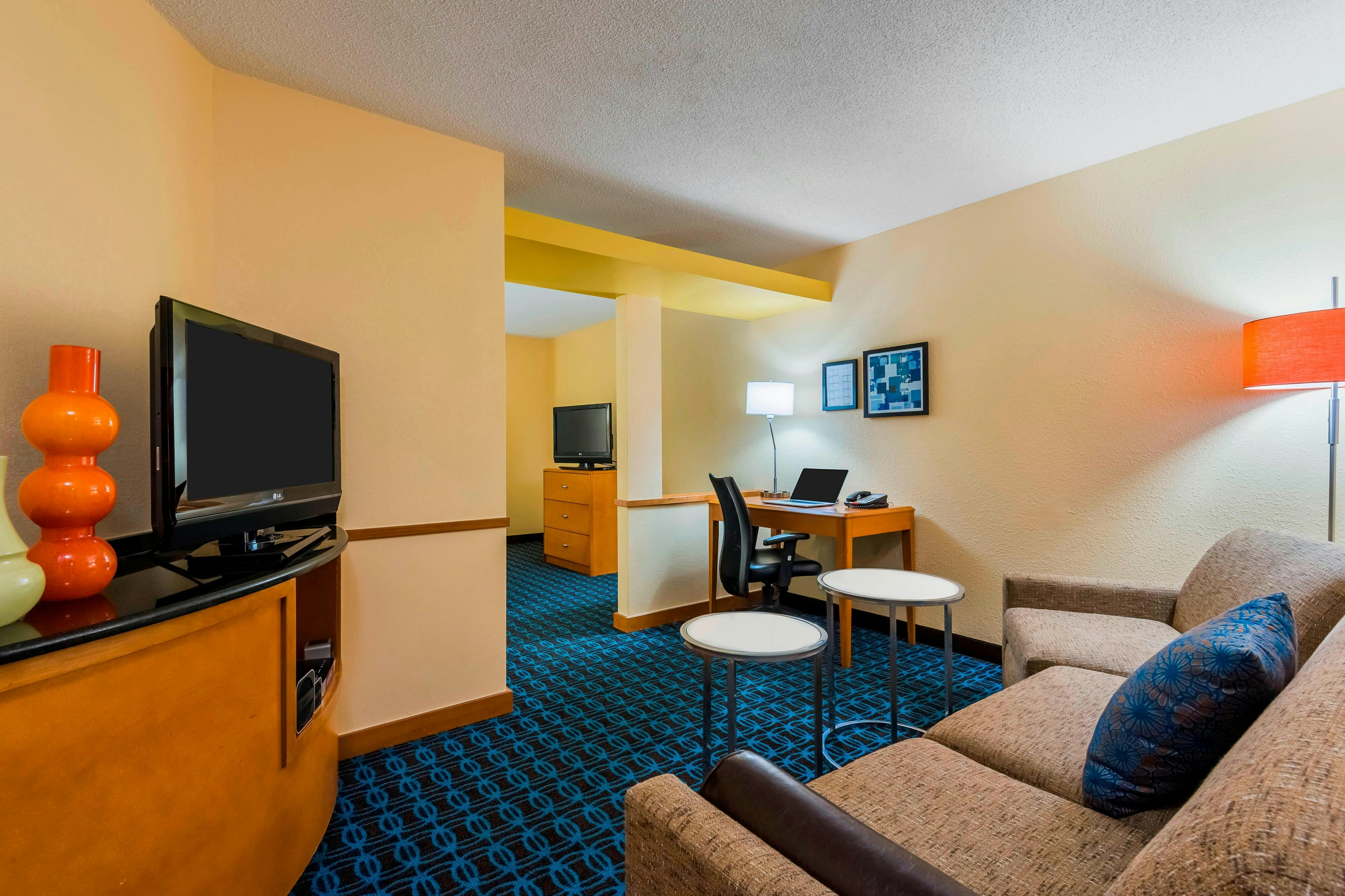 Fairfield Inn Suites By Marriott Mobile 7/12