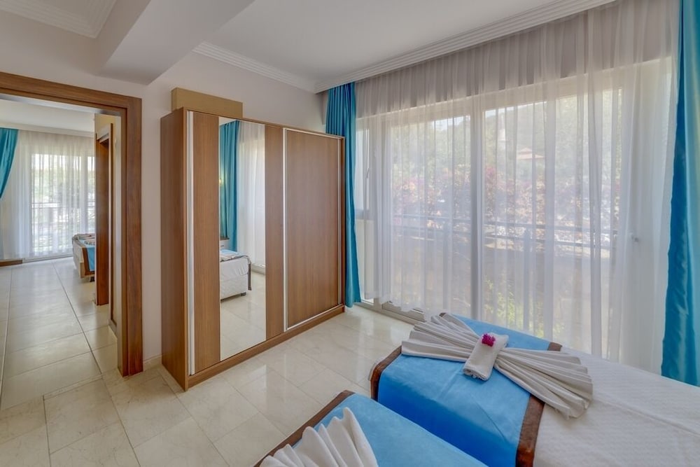 Marcan Resort Hotel 24/42