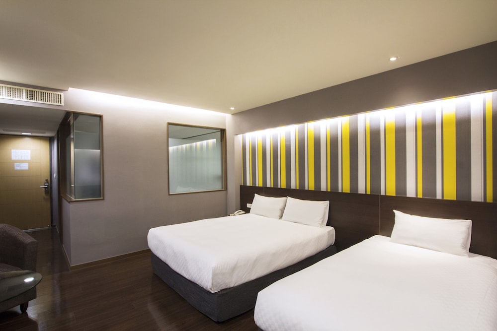 Vip Hotel 19/37