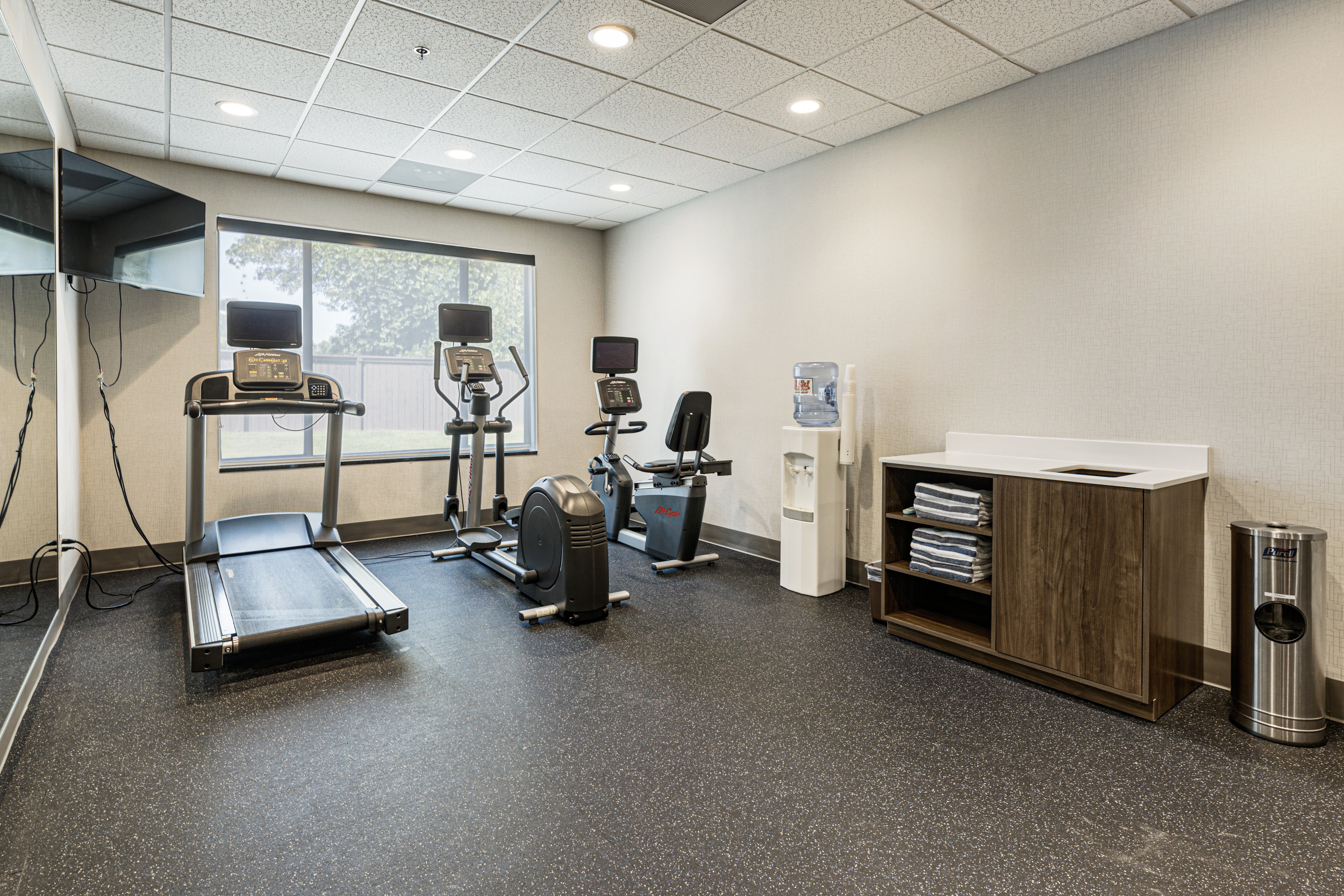 Holiday Inn Express Suites Buford Ne Lake Lanier Area 33/75