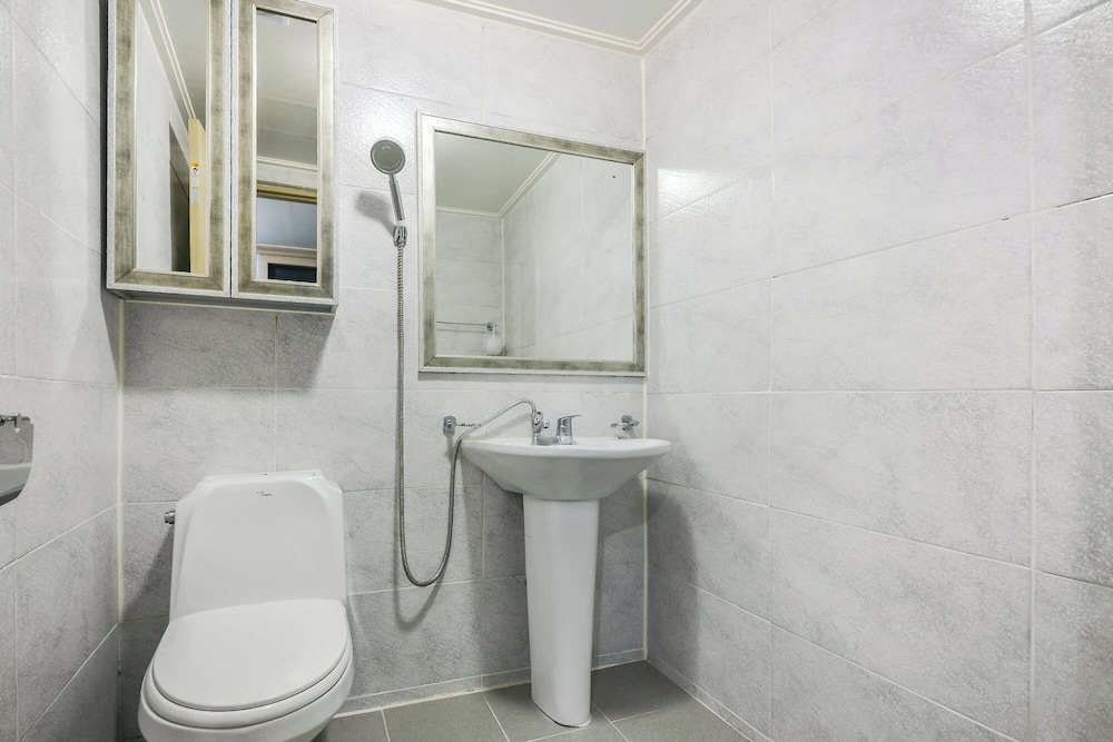 Sokcho Tteurak Pension 47/50